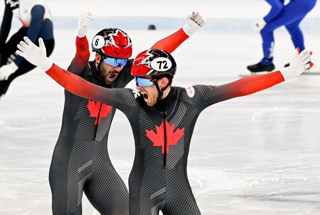 Canada Wins Men's Short-track Speed Skating Relay | Macau Business