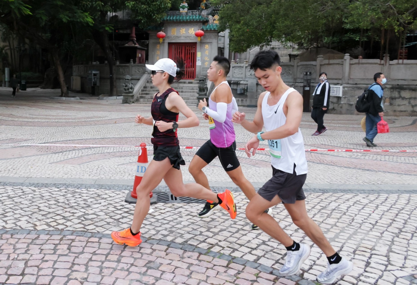 Mainland athletes Guan Yousheng, Li Meizhen win Macau International