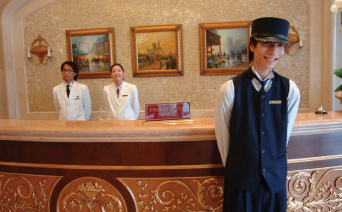 Hotel workers rise by 22 pct in Q3 amid increasing manpower demand | Macau Business