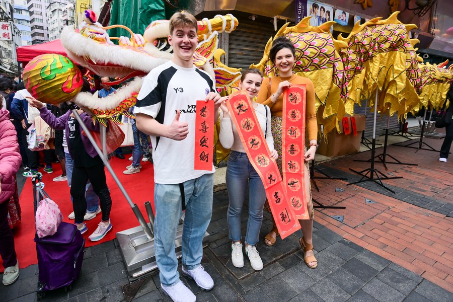 Festive mood fills Hong Kong's Lunar New Year fairs  Macau Business