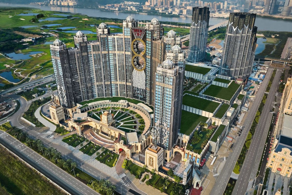 iRad and Melco to launch medical center at Studio City complex in Oct