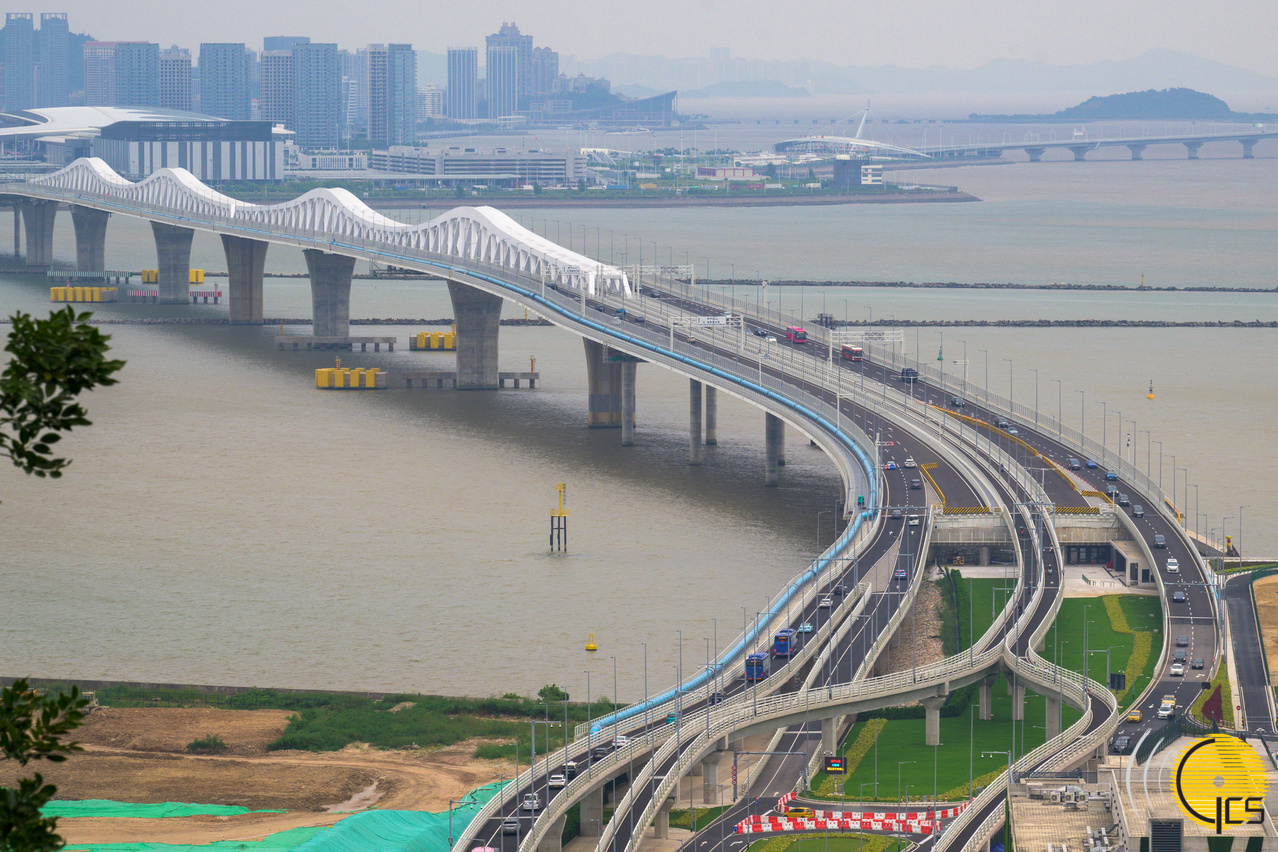 Macao Bridge to open for limited traffic under no.8 typhoon signal