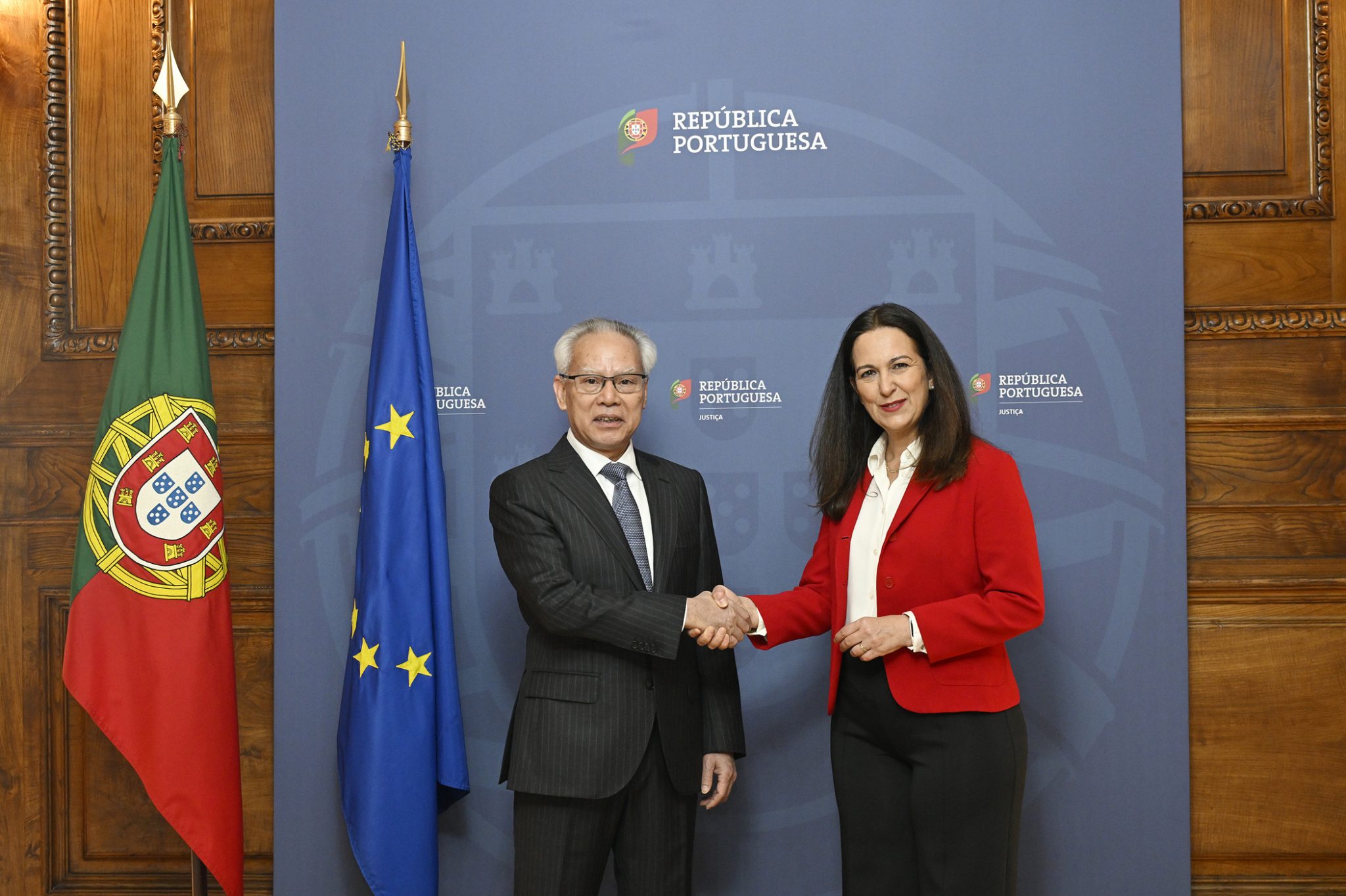 Legal cooperation takes centre stage in Sam’s meeting with Portugal’s justice minister - Macau Business