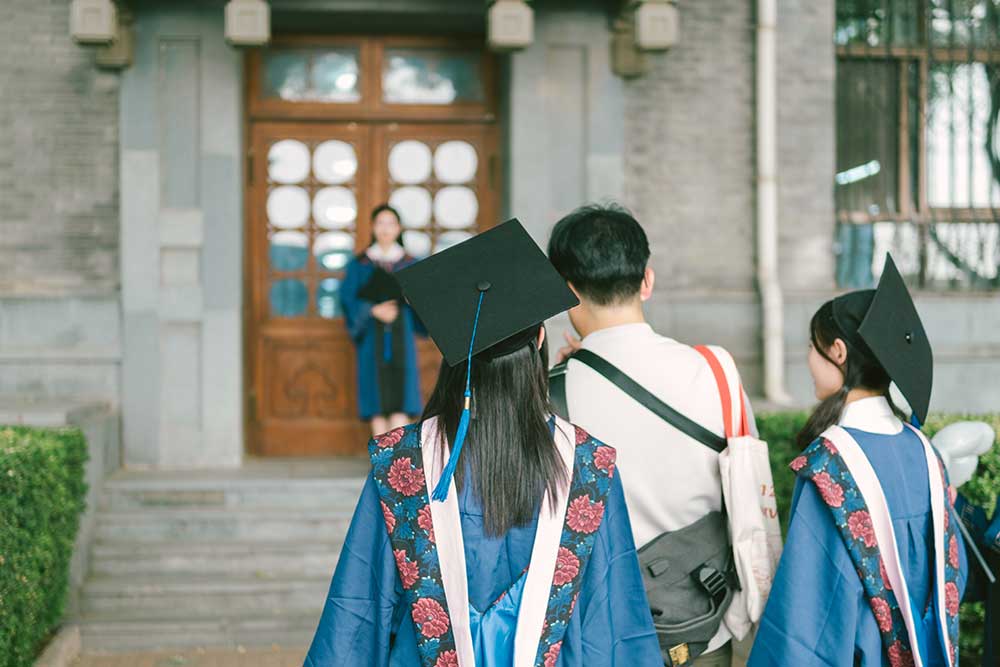 China’s population with higher education reaches 270 million